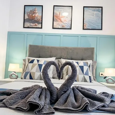 Habitación Doble Práctica Y Coqueta