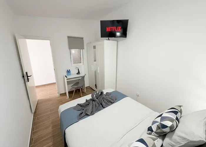 Doble Practica Y Coqueta Puerto del Rosario (Fuerteventura)